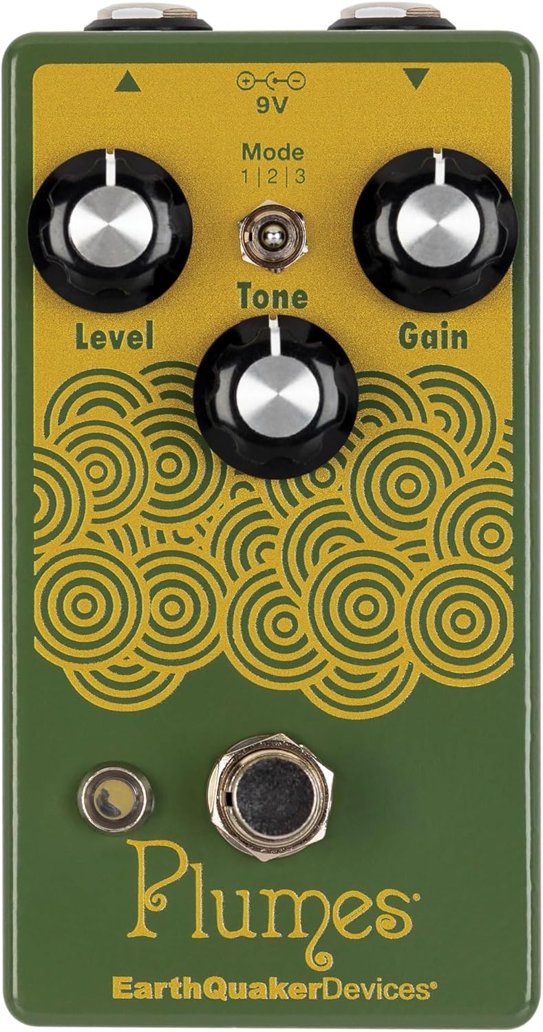 ERQ PLUMES overdrive pedal on a guitarist's pedalboard